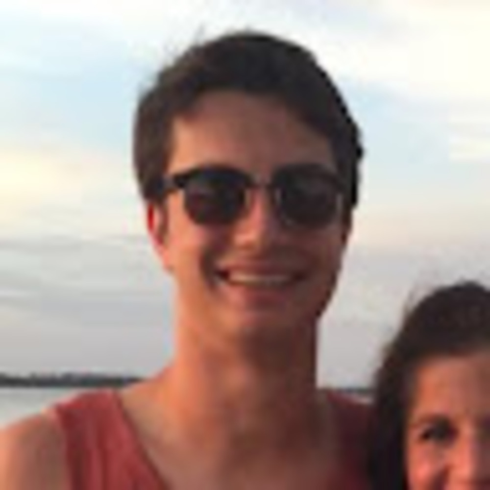 Meet your Posher, Cade